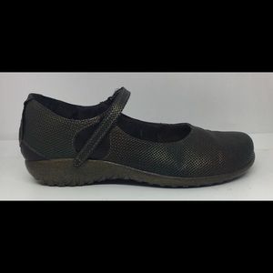 Naot Brown Mary Jane Shoes Womens Size 39 US 8-8.5